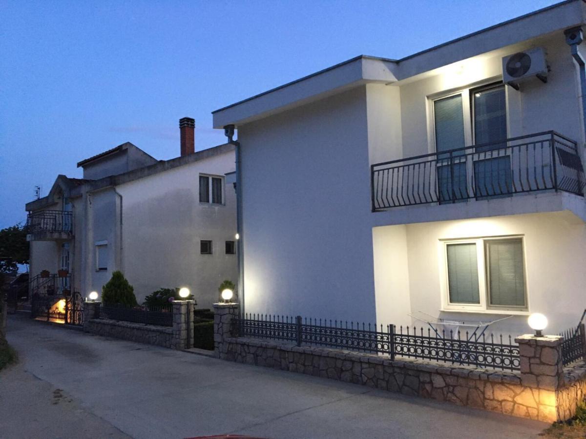 אולסינץ' Kasneci Apartments מראה חיצוני תמונה