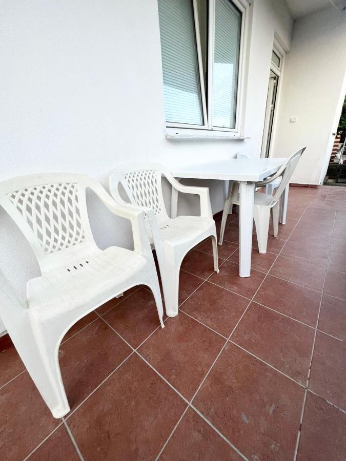 אולסינץ' Kasneci Apartments מראה חיצוני תמונה