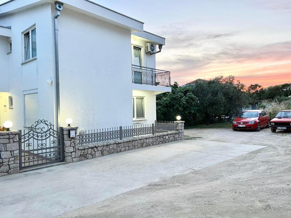 אולסינץ' Kasneci Apartments מראה חיצוני תמונה